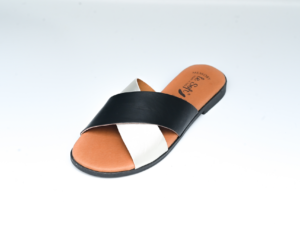 1118-SANDALI