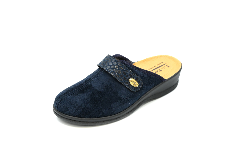 2037-PANTOFLA