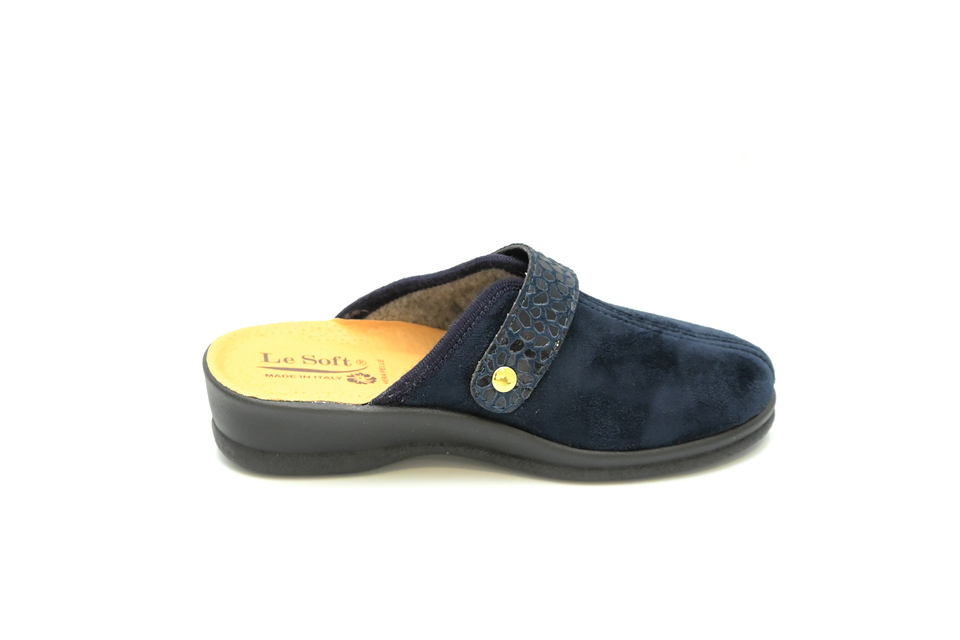 2037-PANTOFLA